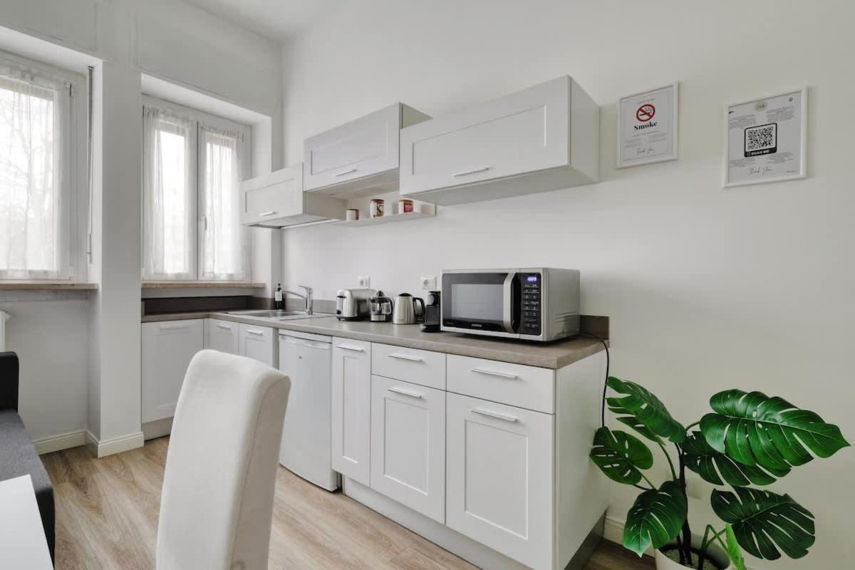 Oasis Suite - Subway 50 Meters Just 5 Minutes From Duomo Milán Exterior foto